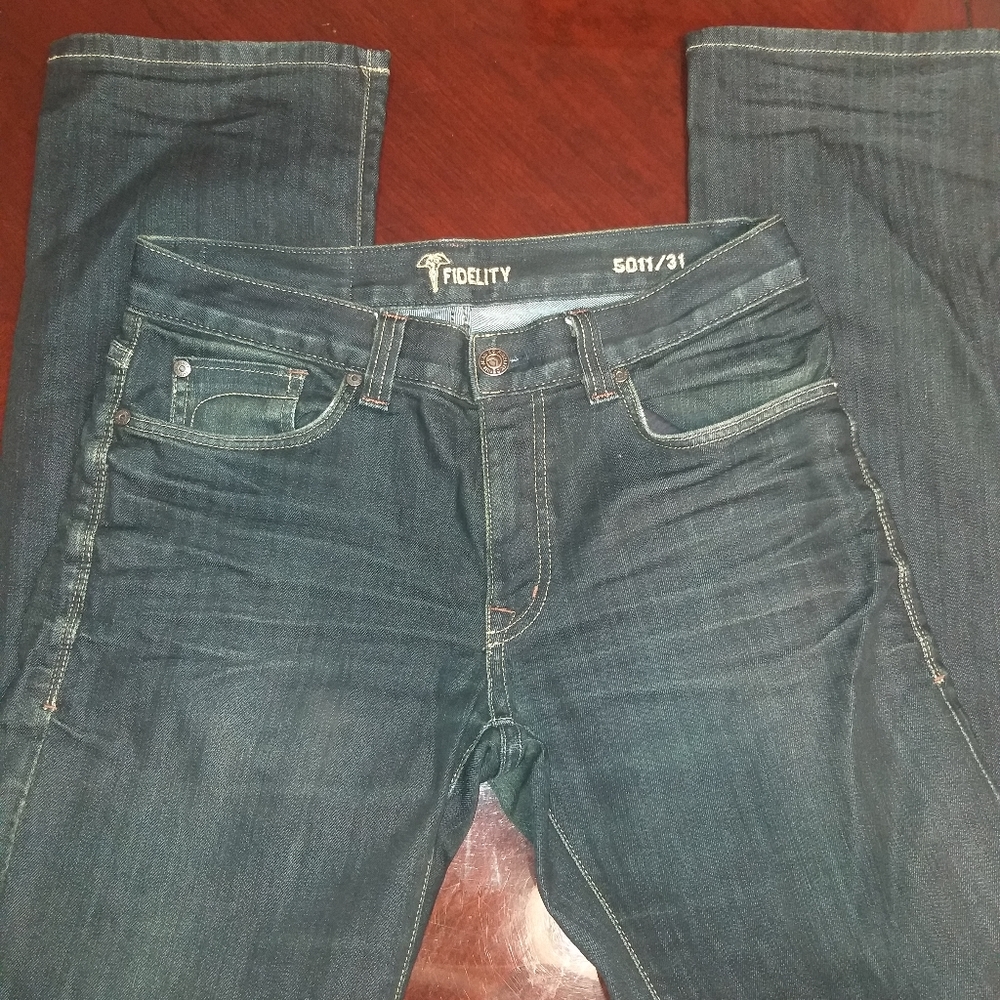 Fidelity 5011 jeans size 31